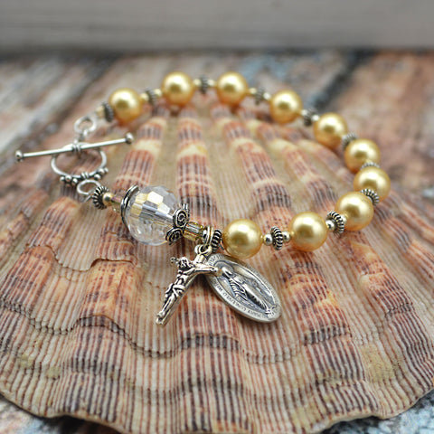 Pulsera rosario con perlas Swarovski y limón